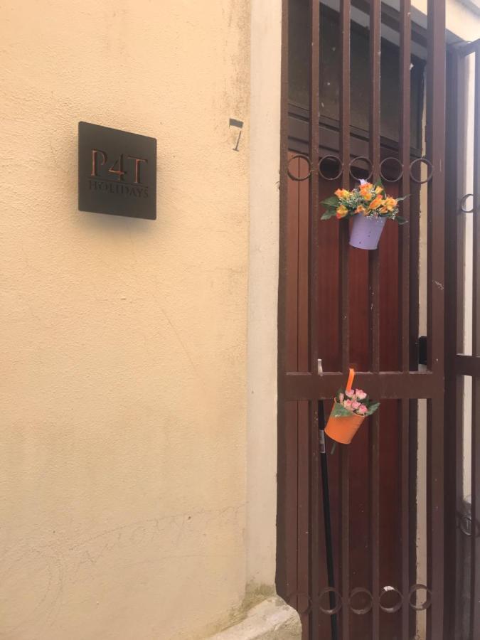P4T Holidays Home - City Center Brindisi Dış mekan fotoğraf